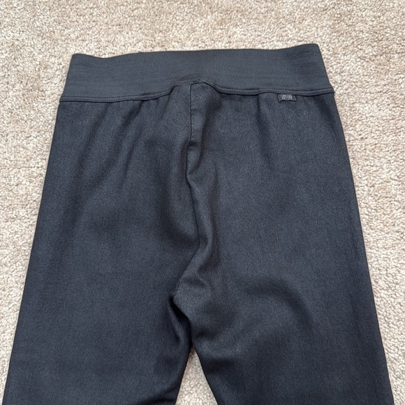 NWT Citizens of Humanity Greyson Mid Rise Black Suedette Leggings Size 26 - Picture 6 of 9